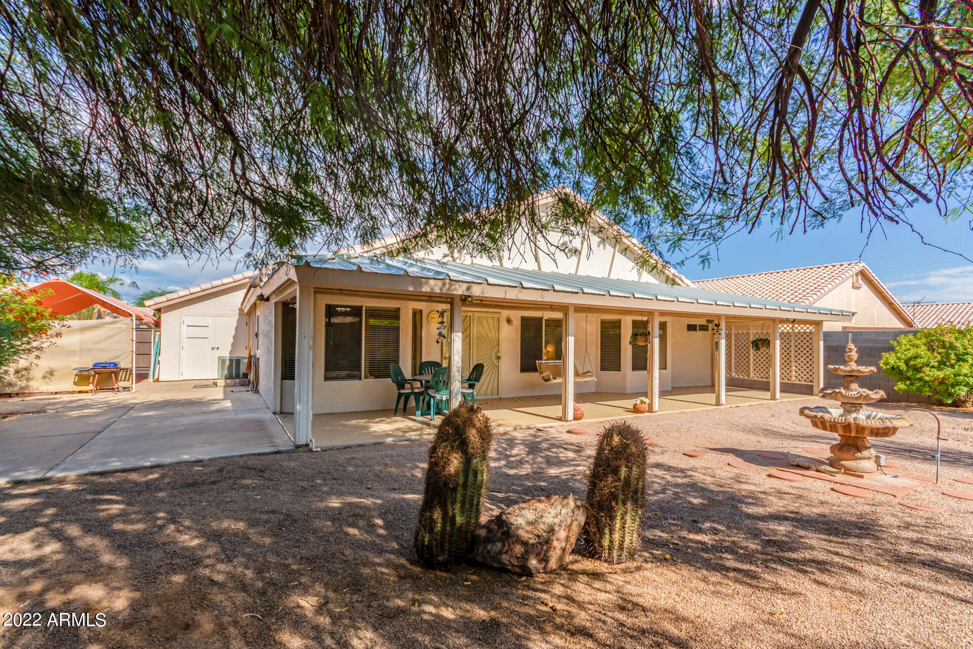 566 N PALO VERDE Street