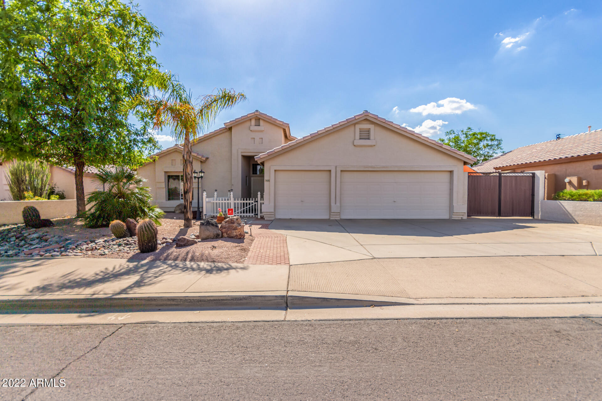 566 N PALO VERDE Street