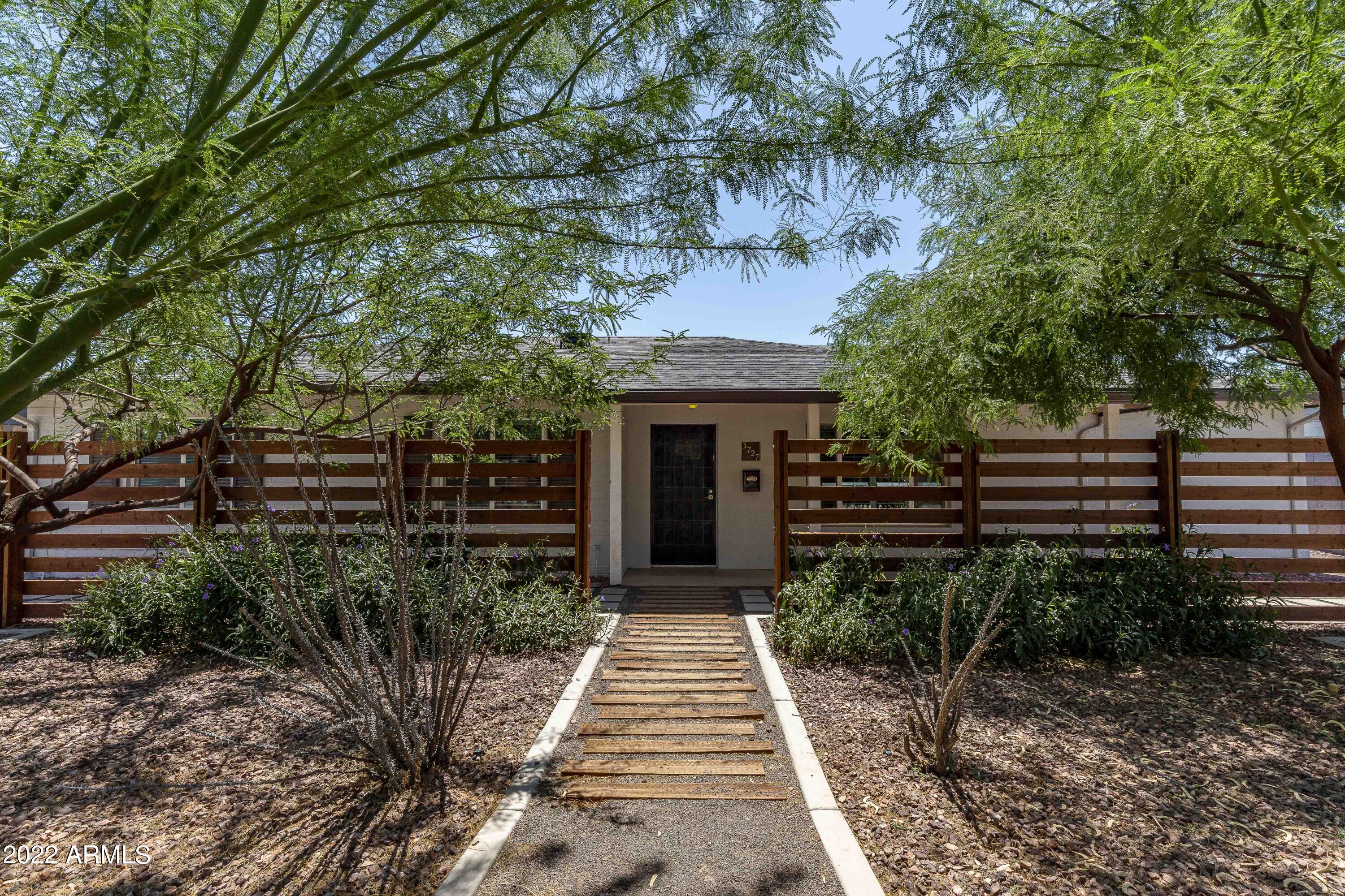 3727 E CORONADO Road