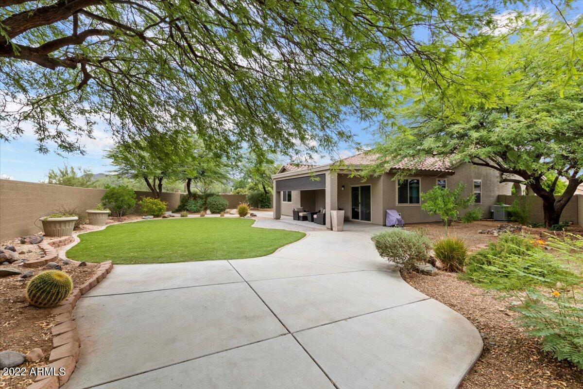 40132 N BRIDLEWOOD Court