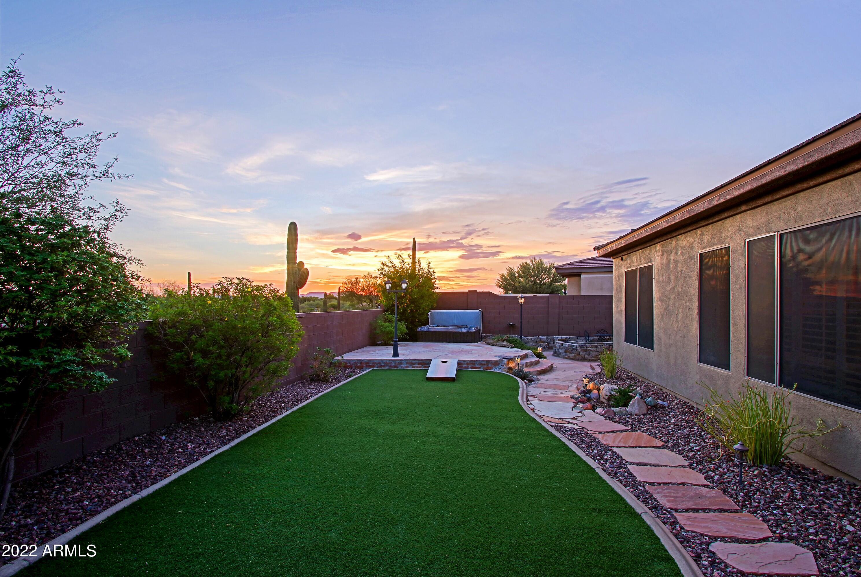 41646 N EMERALD LAKE Drive