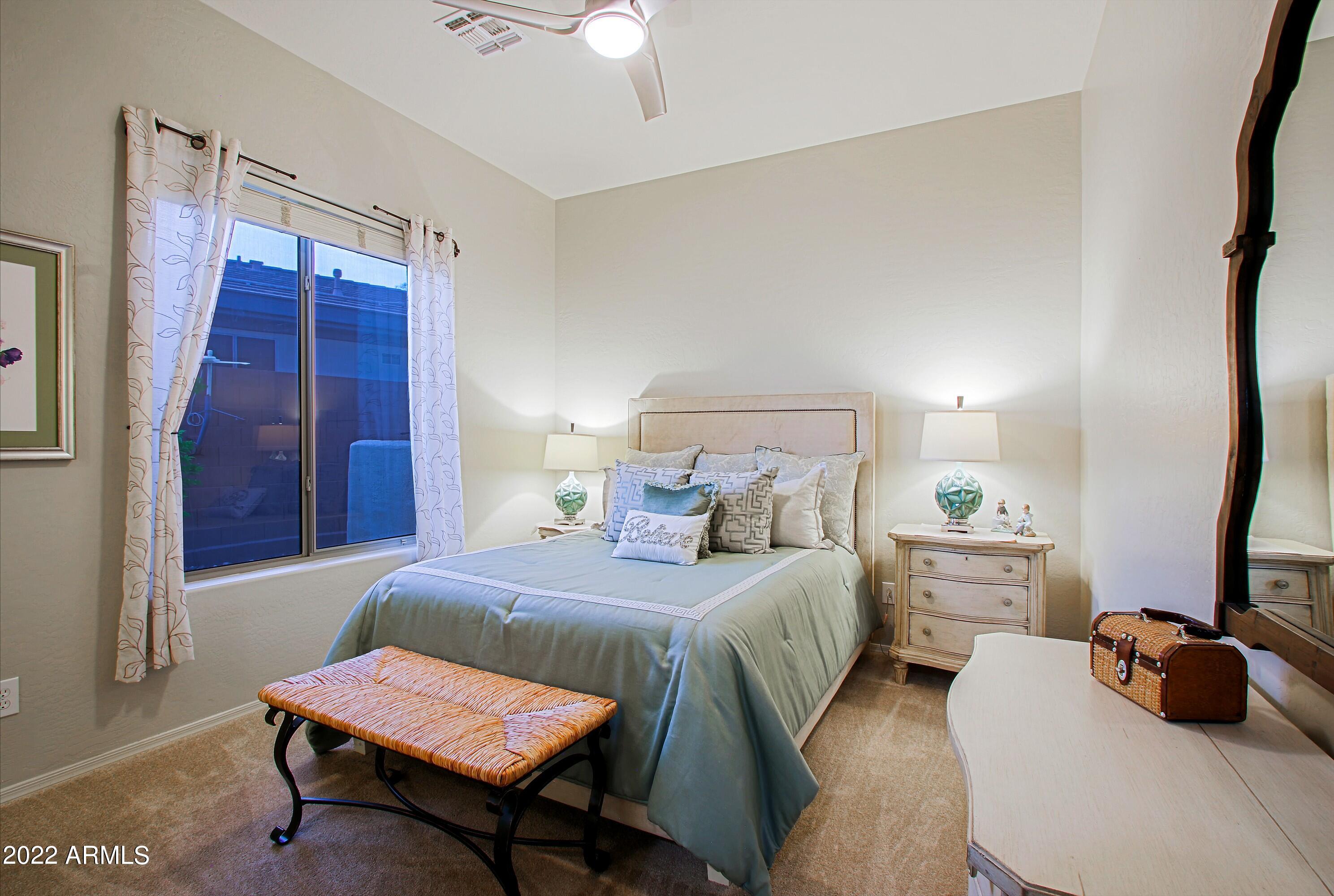 41646 N EMERALD LAKE Drive