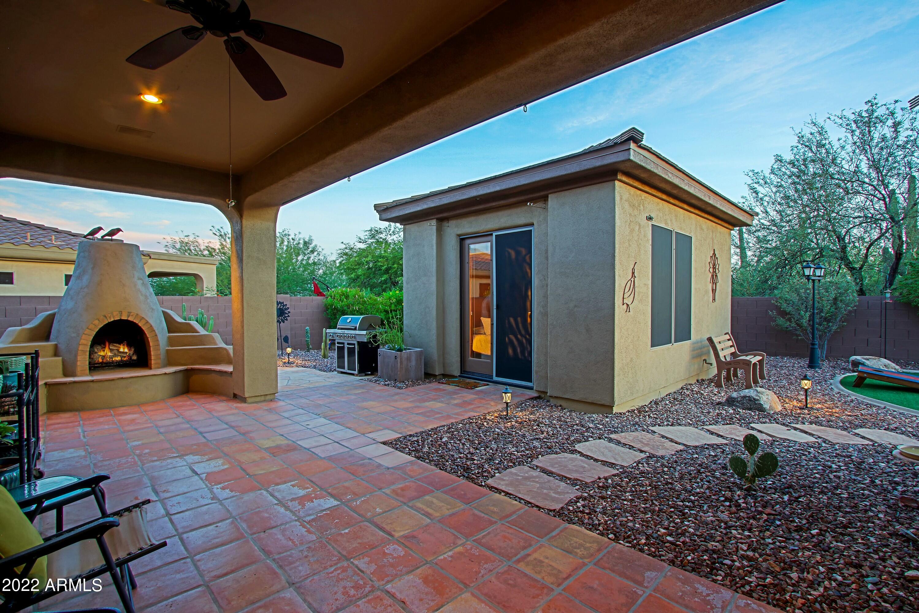 41646 N EMERALD LAKE Drive