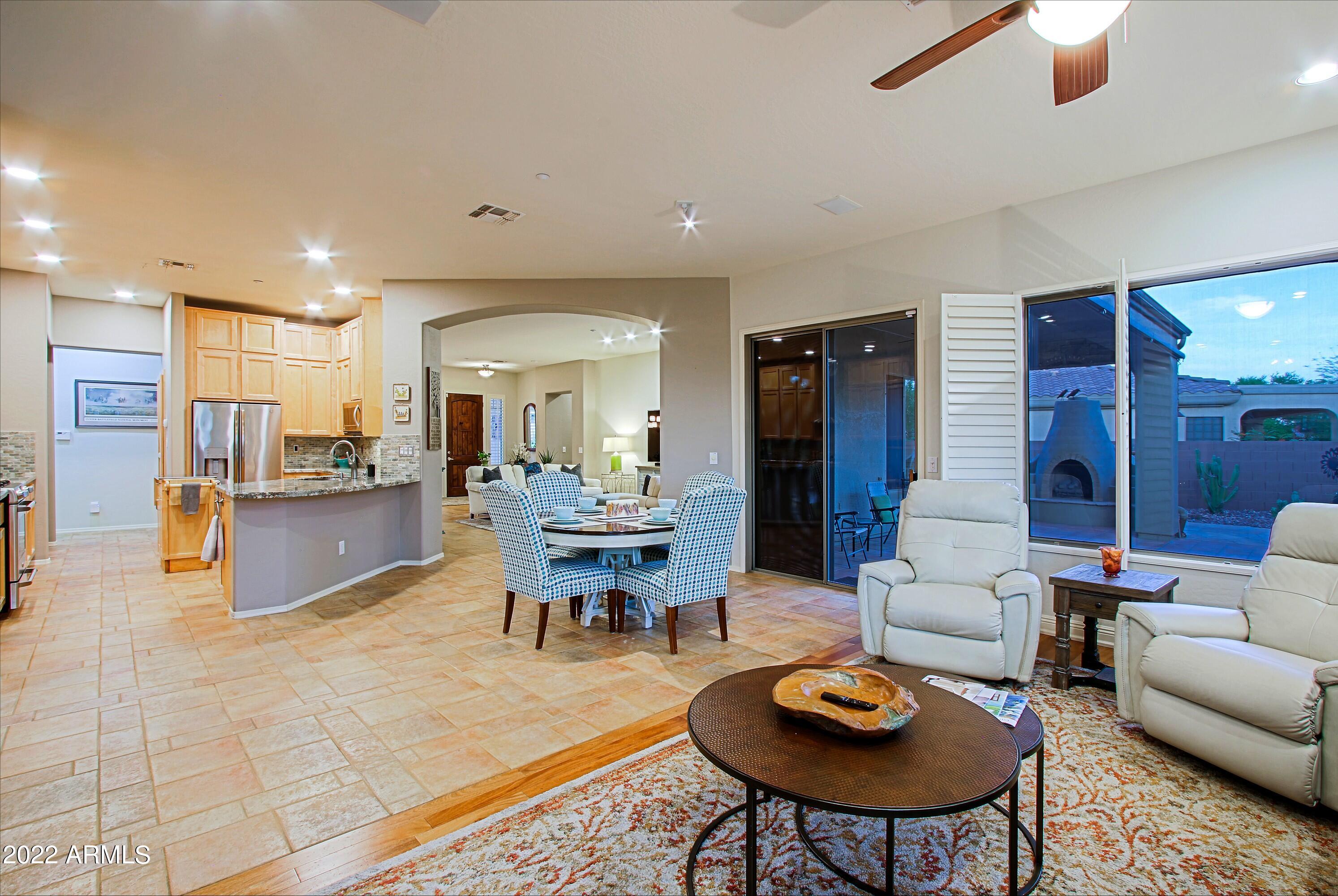 41646 N EMERALD LAKE Drive