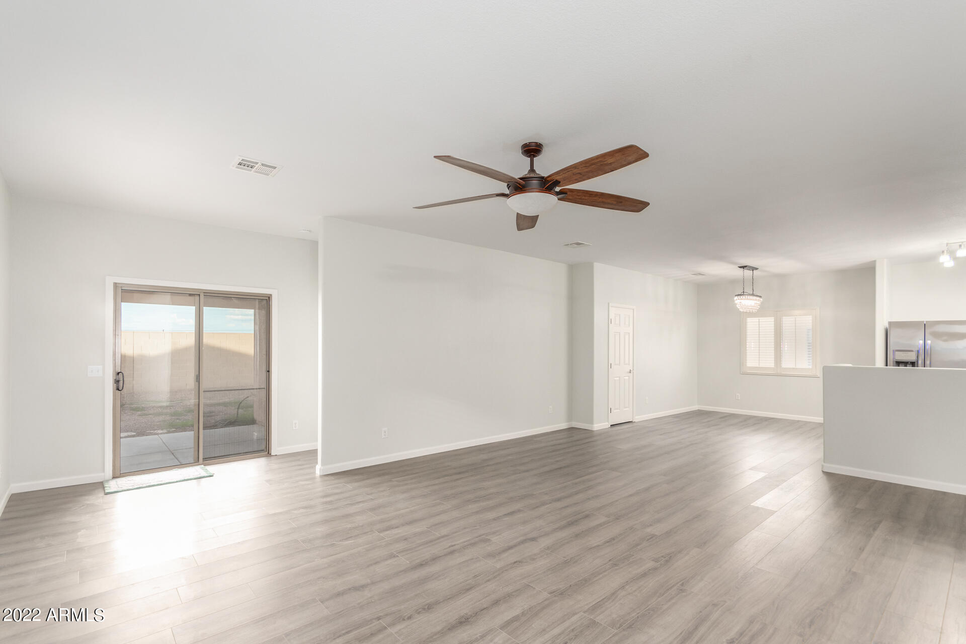6130 E VALLEY VIEW Drive
