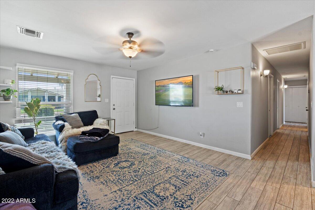3308 E CHARTER OAK Road