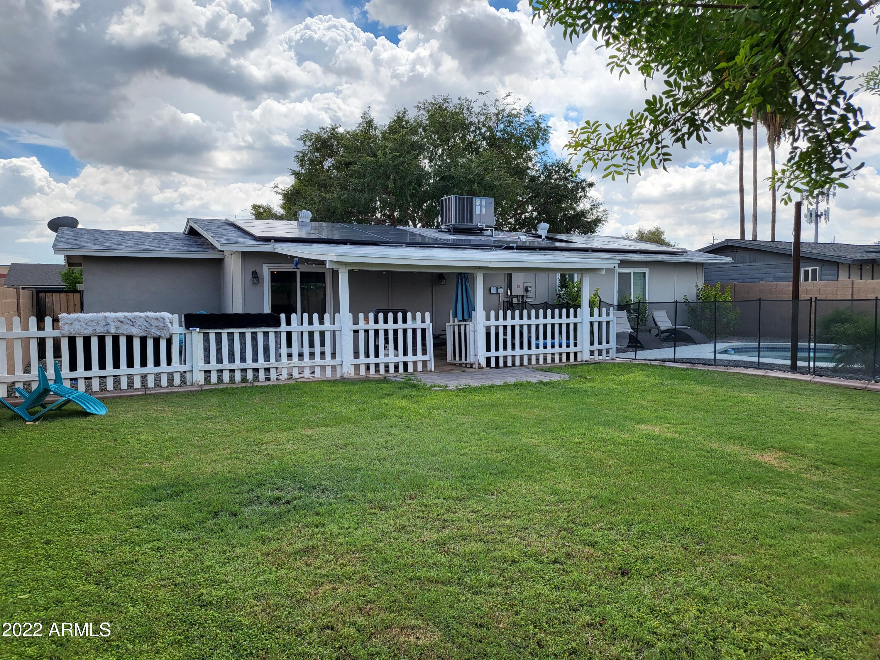 3308 E CHARTER OAK Road