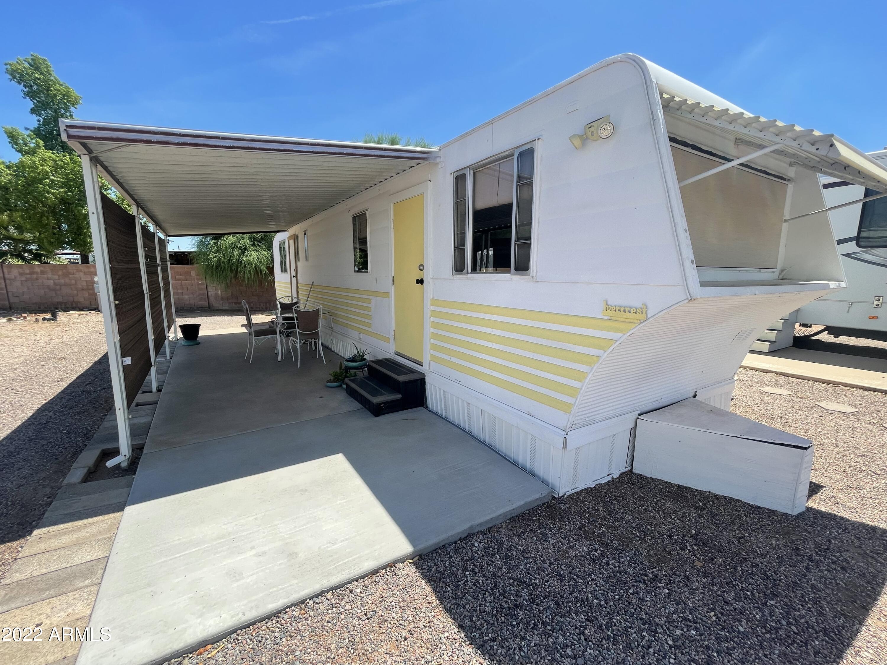 2512 E MAIN Street Unit: 22