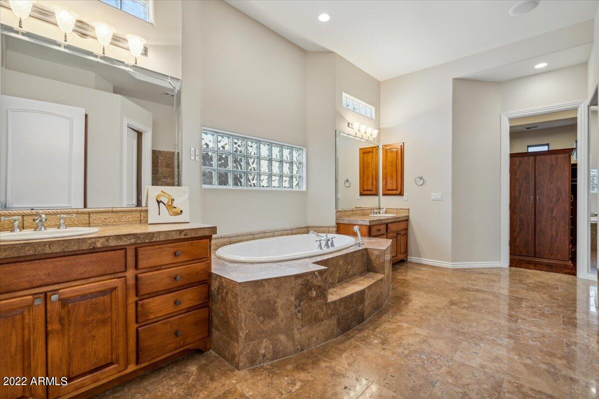 16638 S MOUNTAIN STONE Trail