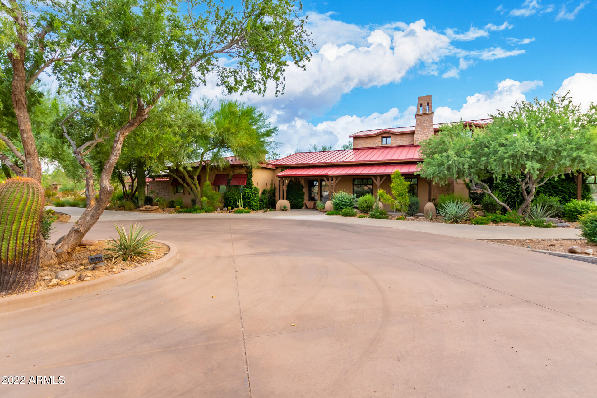 2318 W SLEEPY RANCH Road