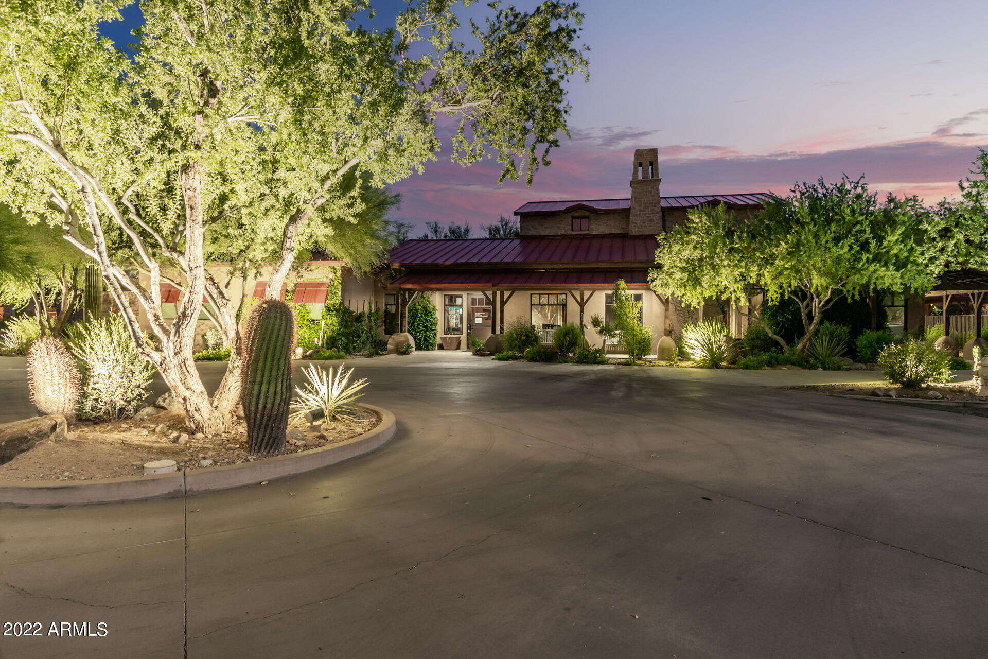 2318 W SLEEPY RANCH Road