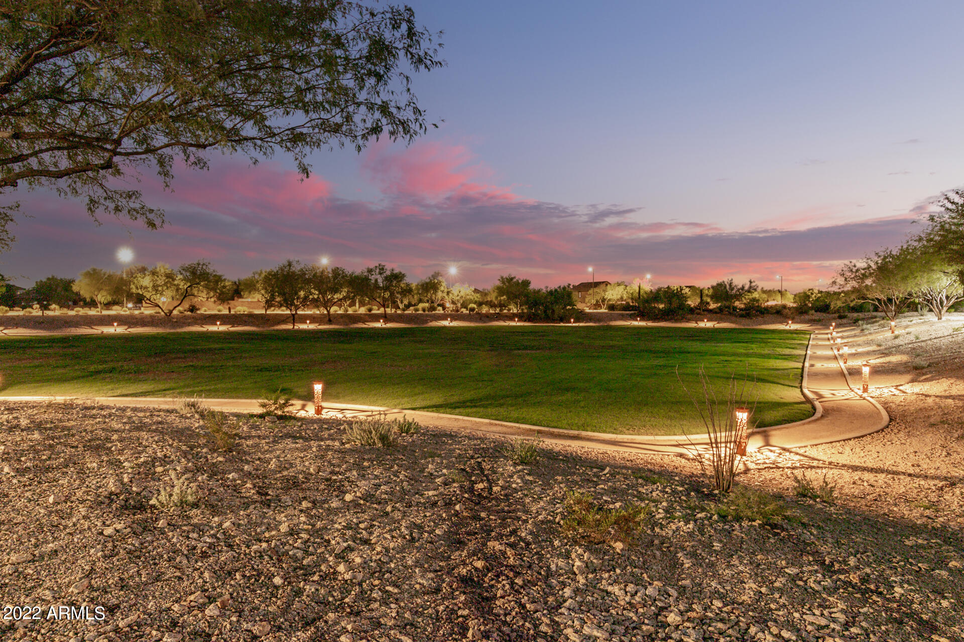 2318 W SLEEPY RANCH Road