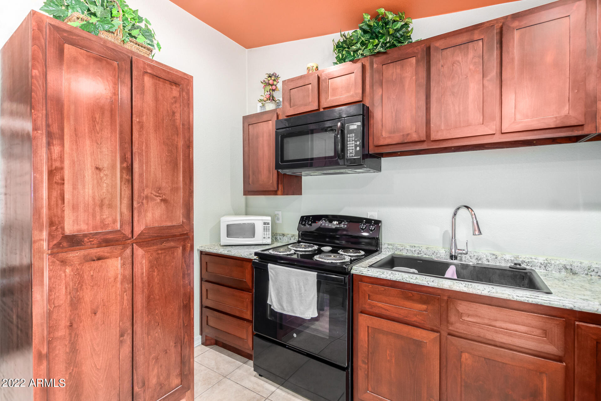 3646 N 67TH Avenue Unit: 23