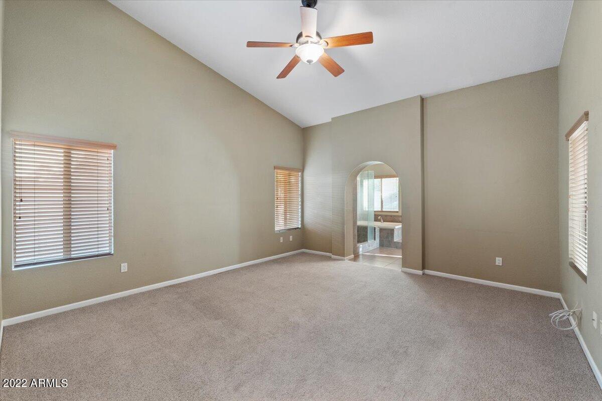 4153 W KENT Drive