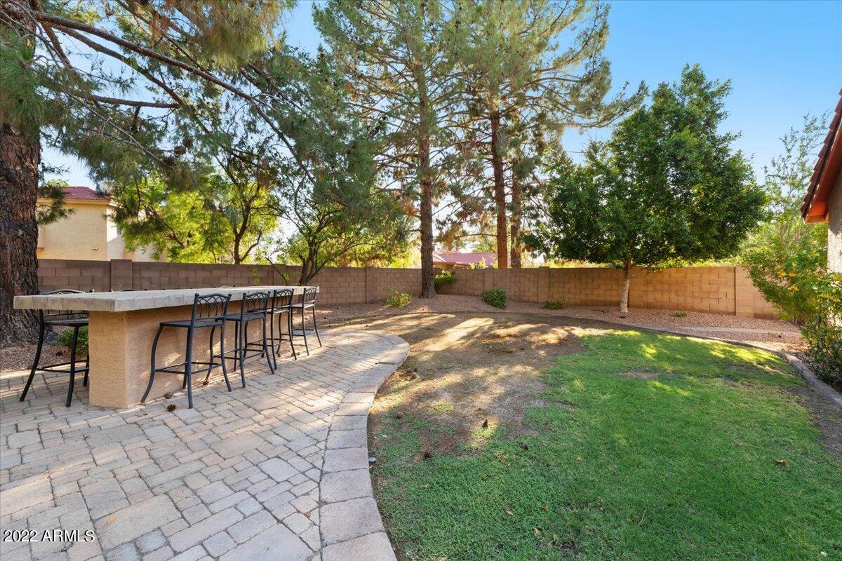 4153 W KENT Drive