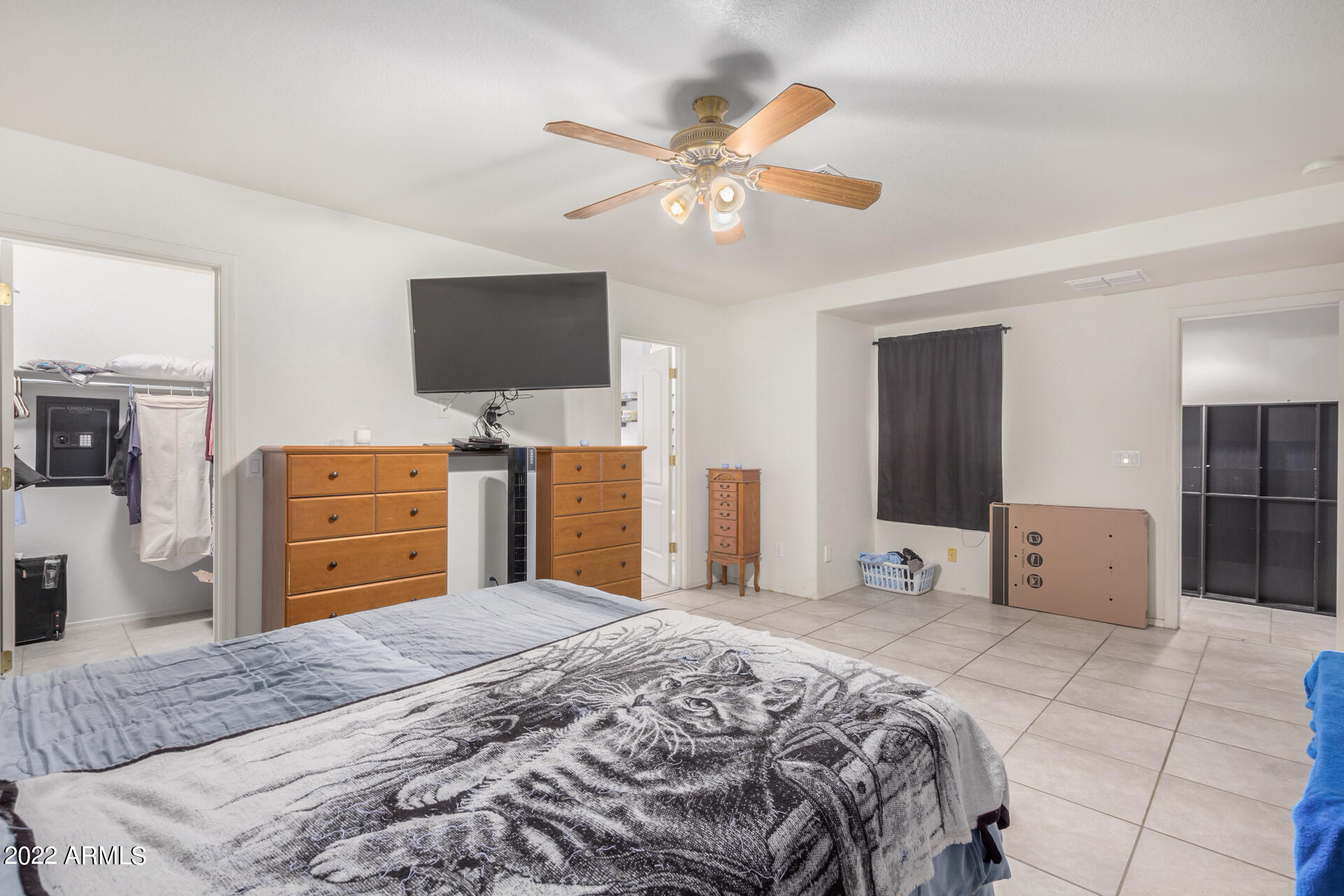 18530 W LEGEND Drive
