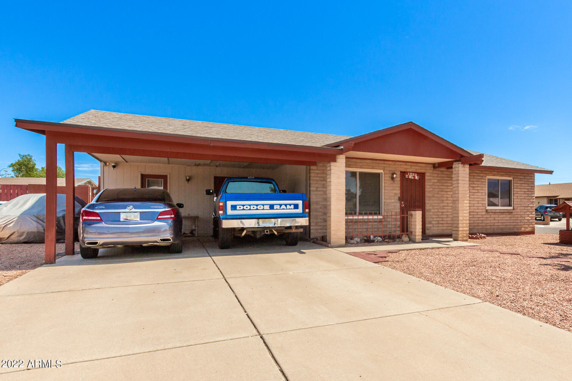 1609 N 54TH Lane