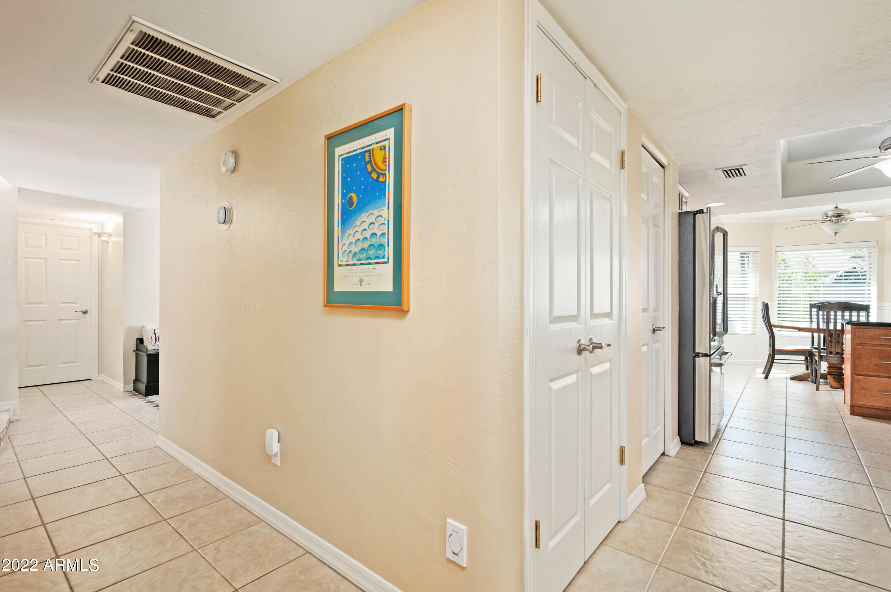 3843 E Dahlia Drive