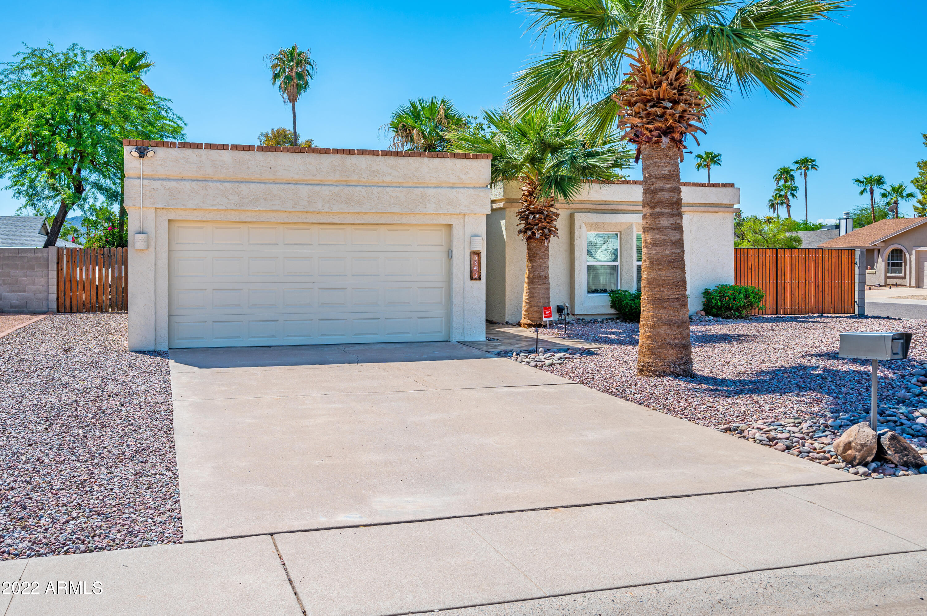 3843 E Dahlia Drive