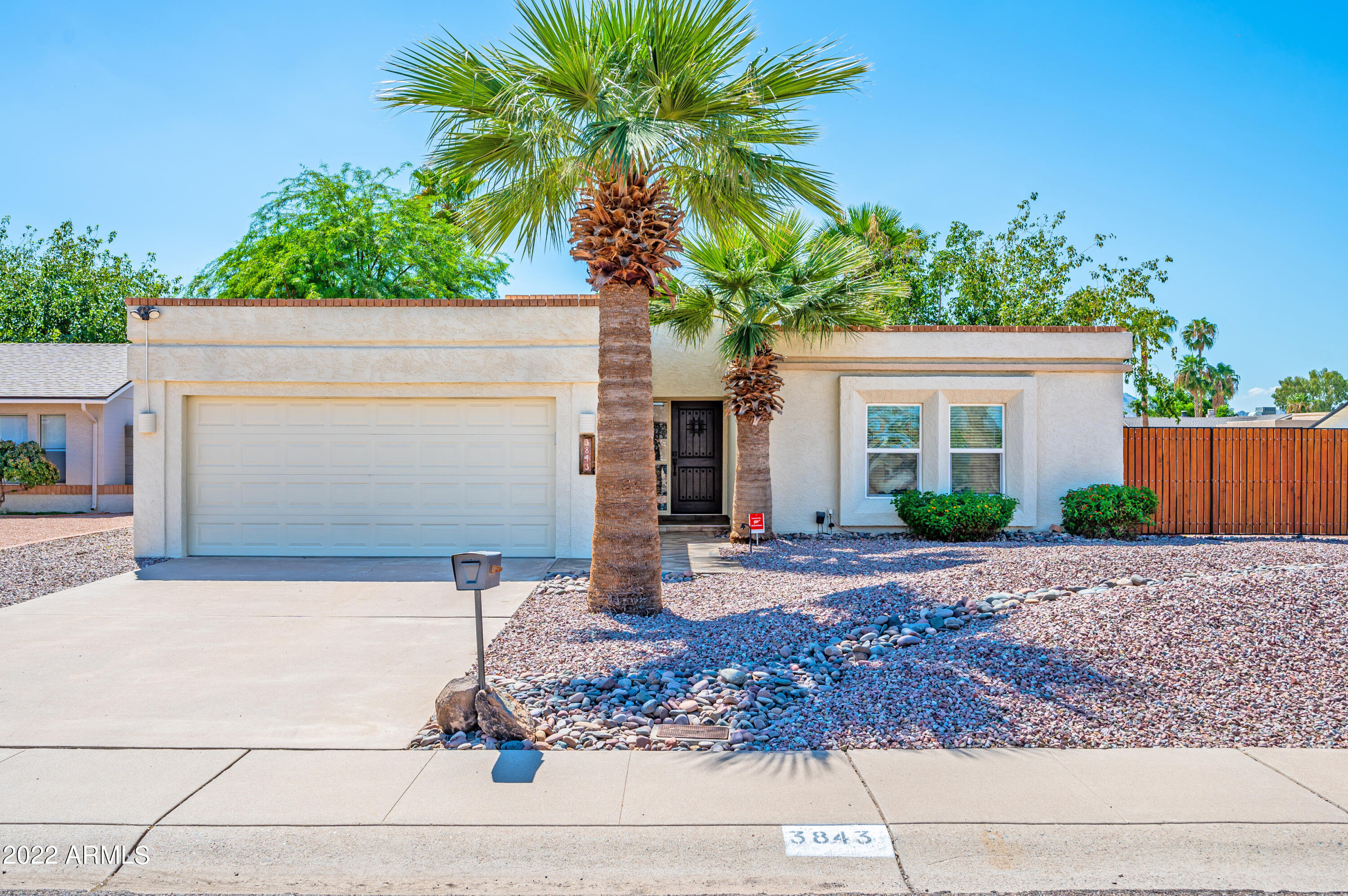 3843 E Dahlia Drive