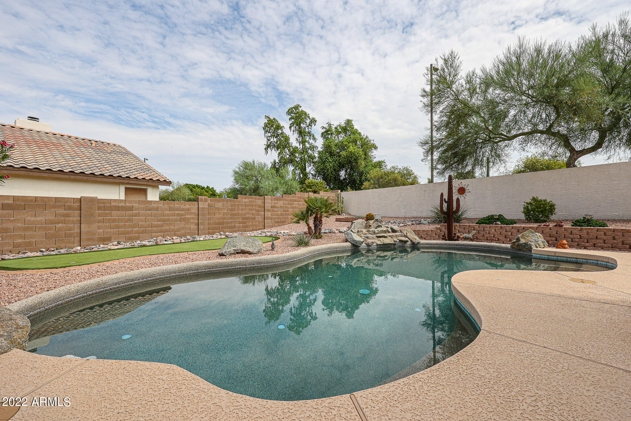 3637 N KATMAI --