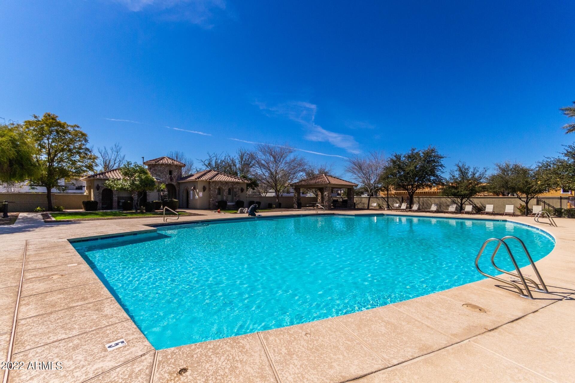 2636 S BAHAMA Drive