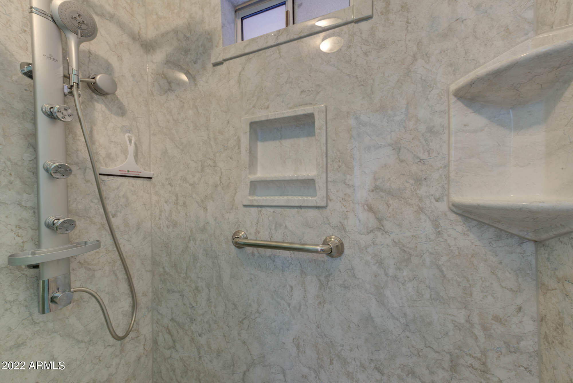 1315 N Rowen --