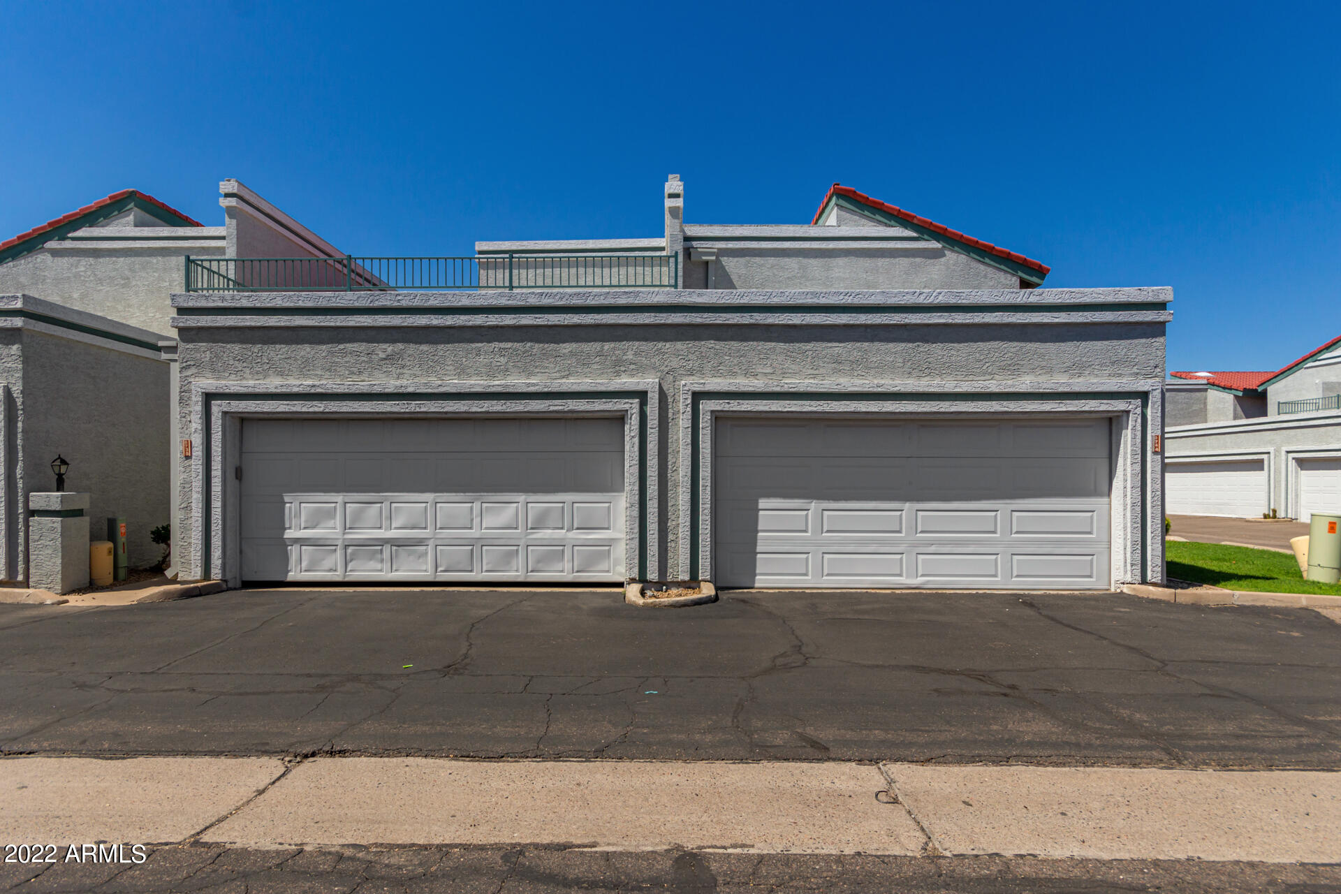8744 N 67TH Drive
