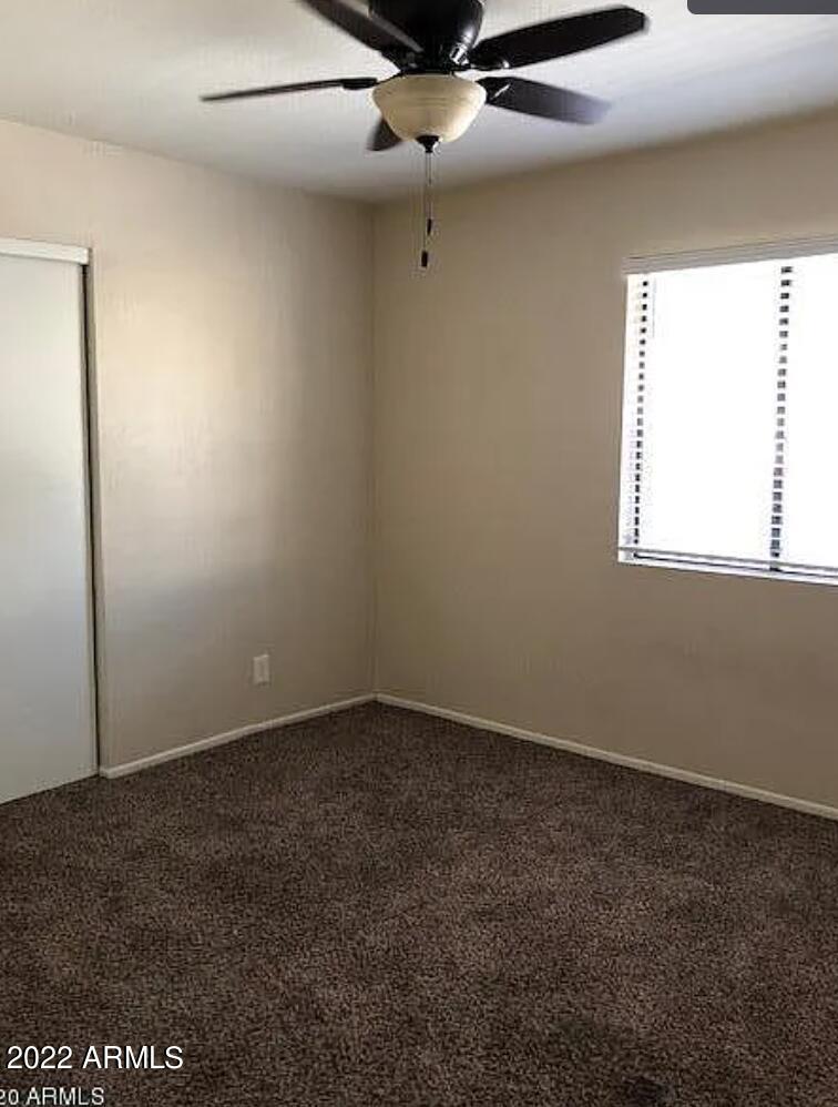 1228 E LAWRENCE Lane