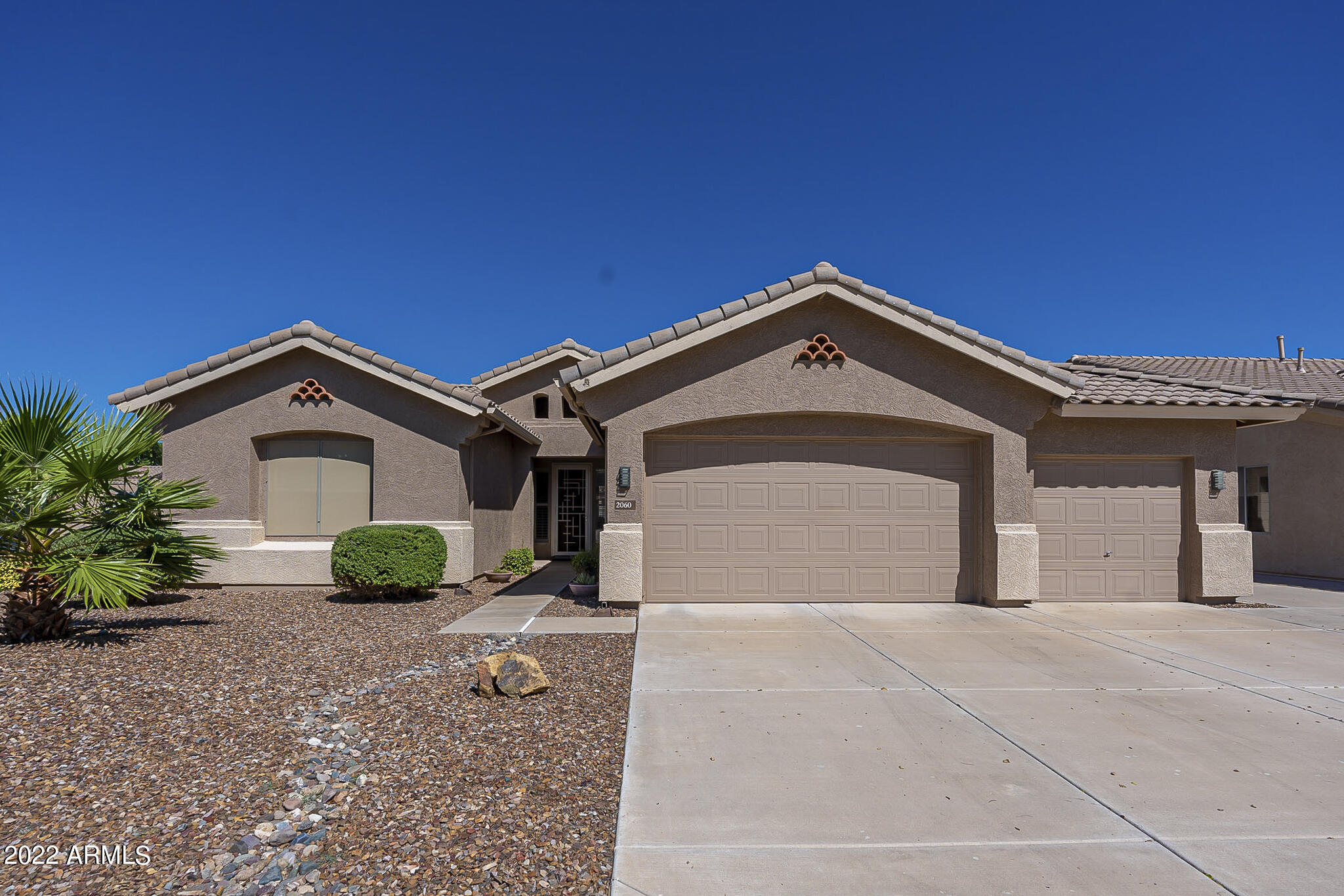 2060 E FLINTLOCK Way