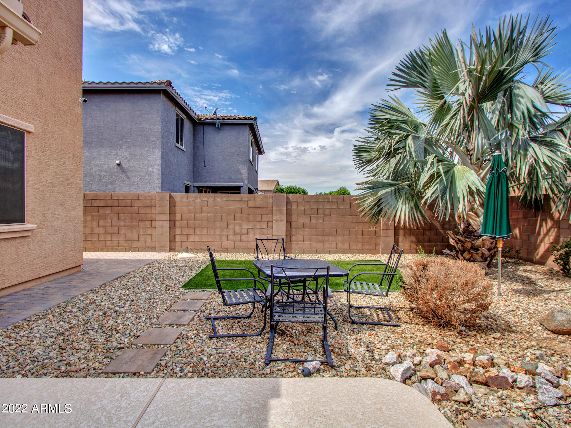 15620 W CAMERON Drive