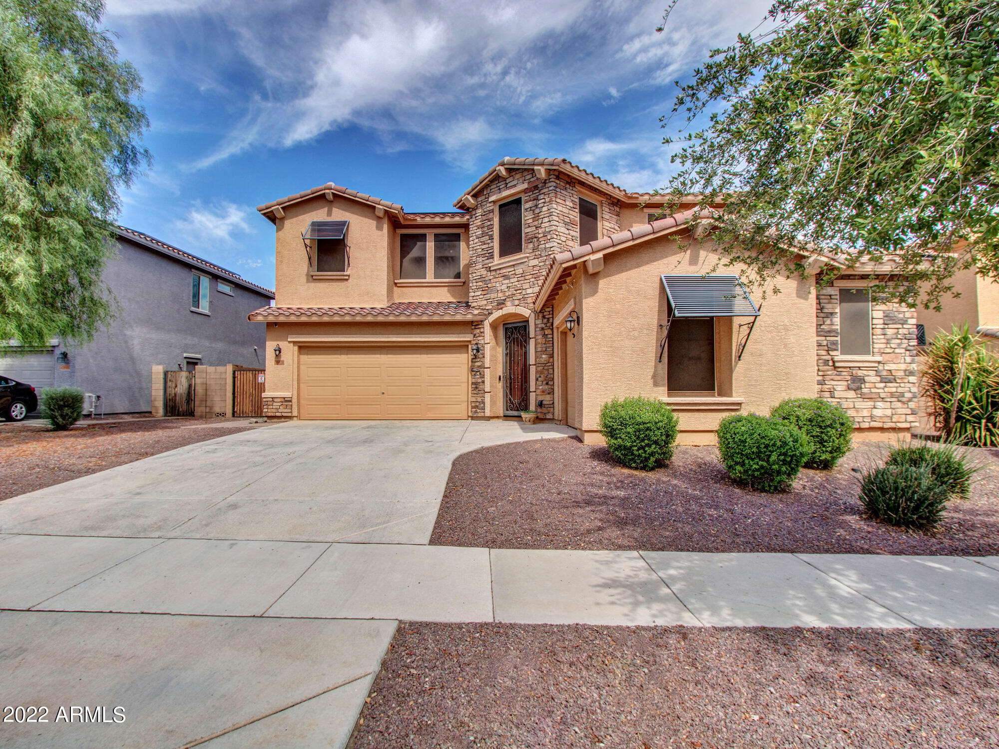 15620 W CAMERON Drive