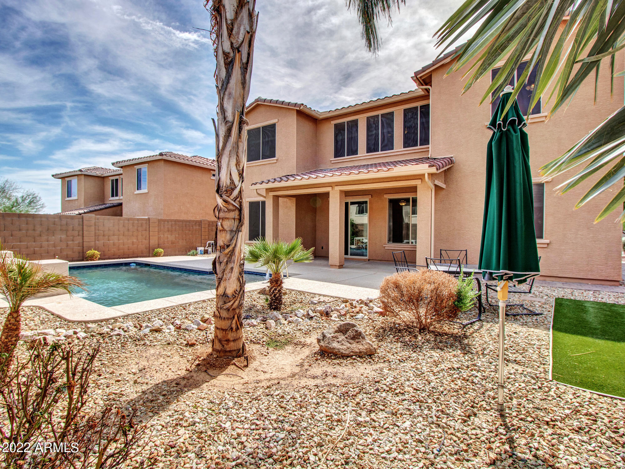 15620 W CAMERON Drive