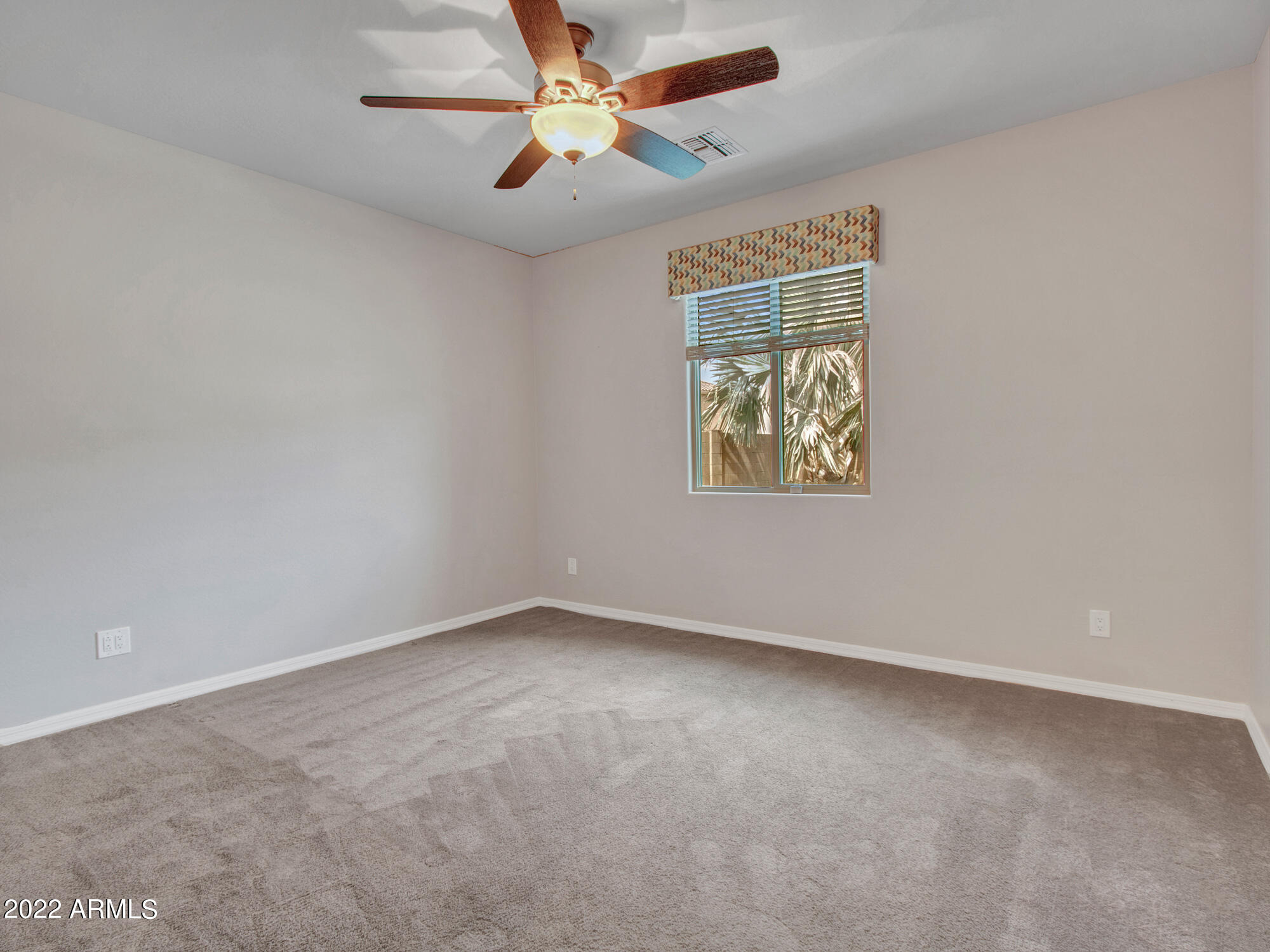 15620 W CAMERON Drive