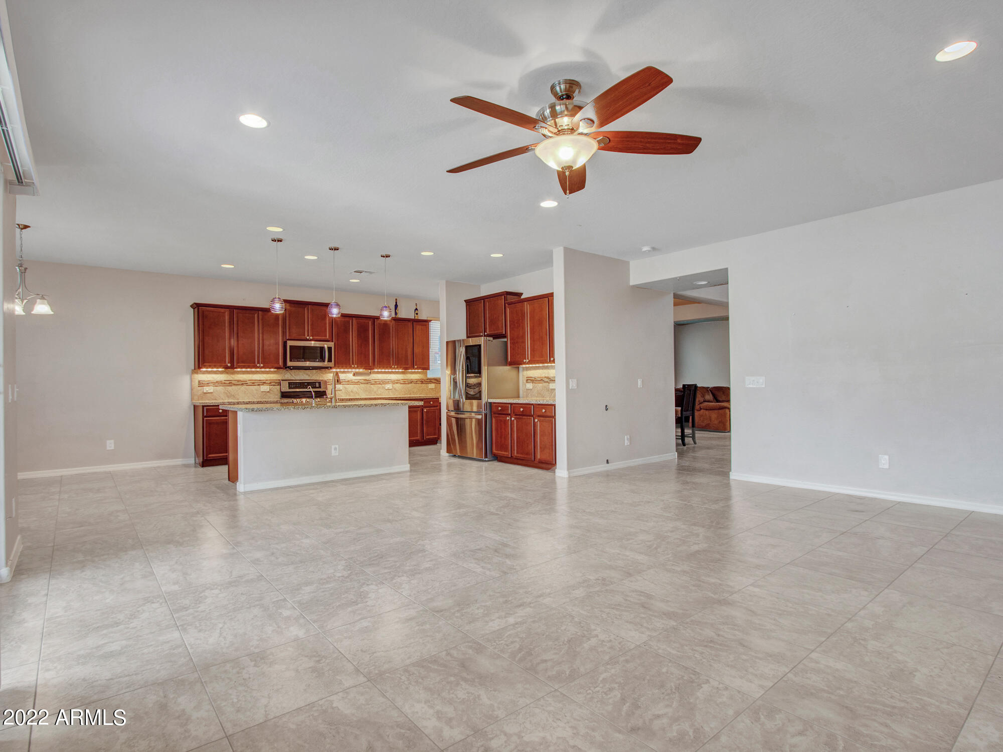 15620 W CAMERON Drive