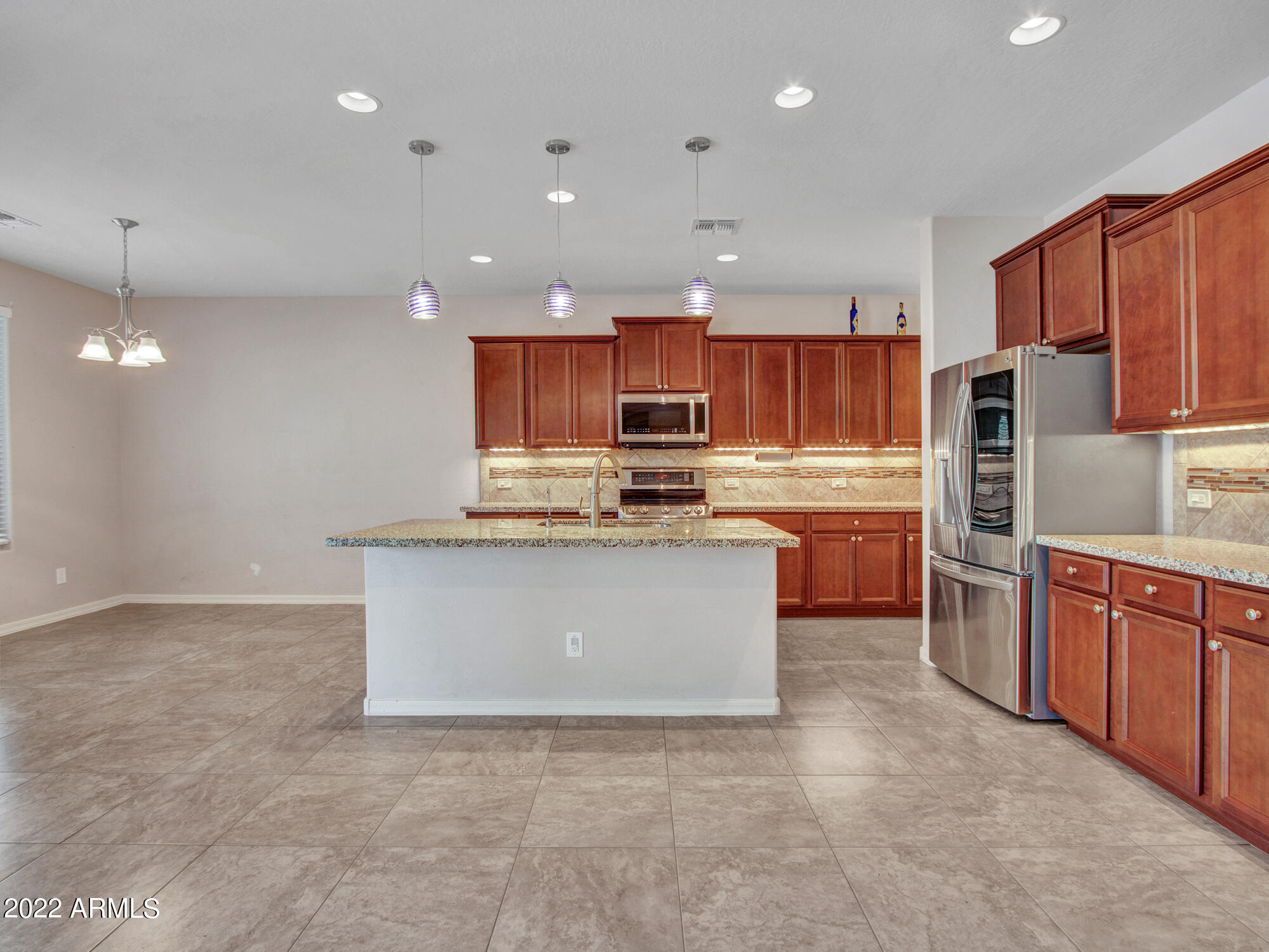 15620 W CAMERON Drive