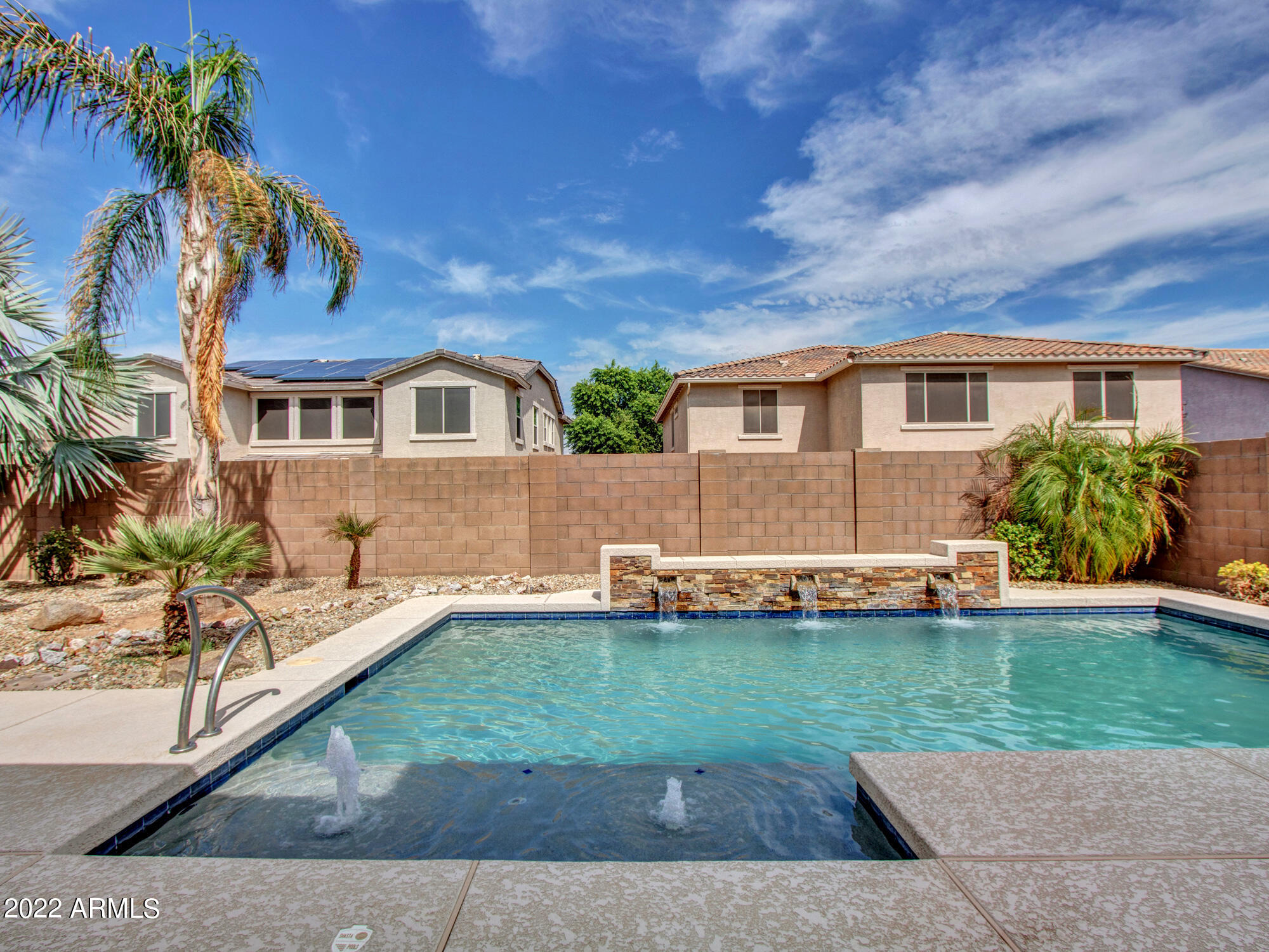 15620 W CAMERON Drive
