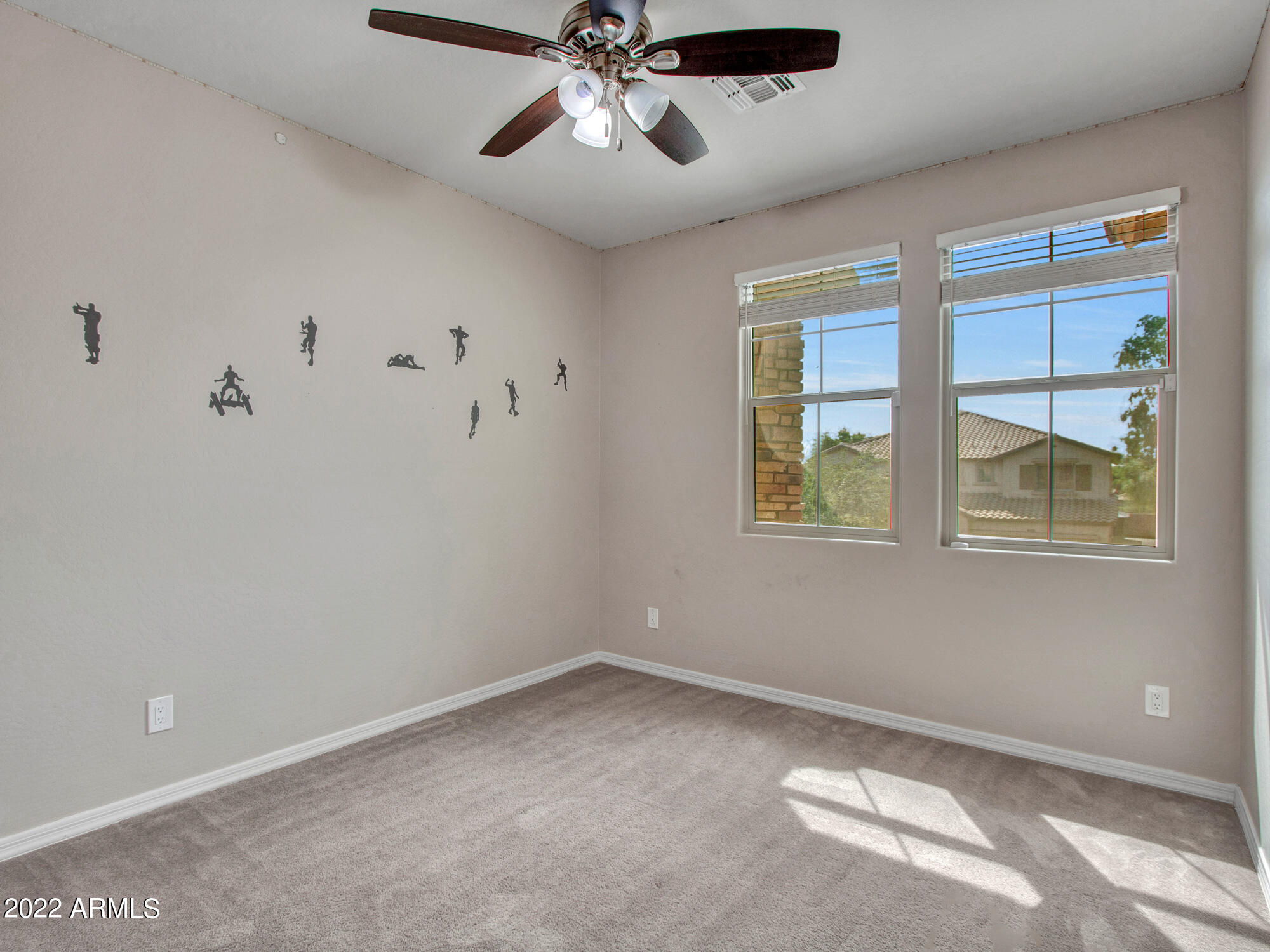 15620 W CAMERON Drive