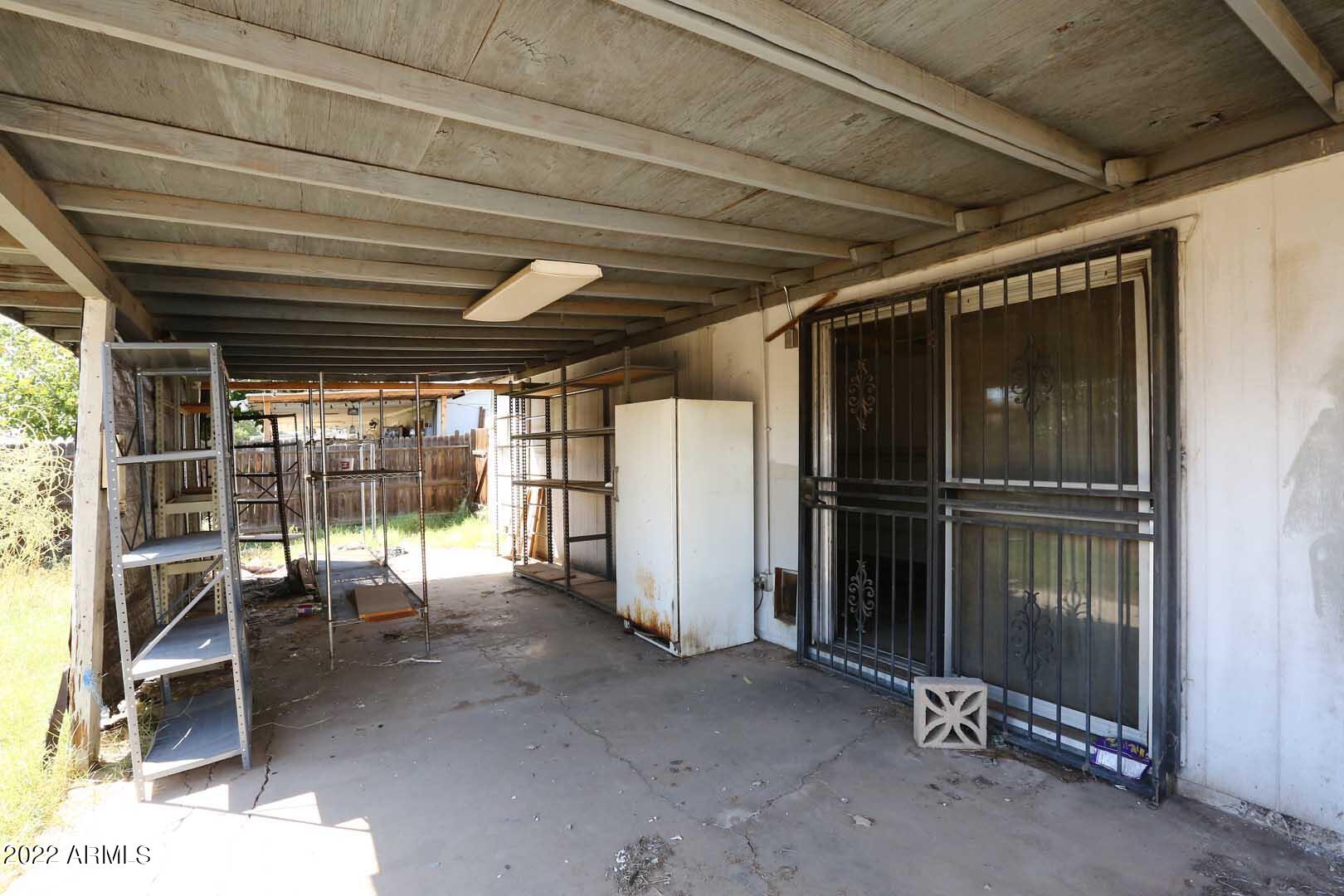 6537 W PALM Lane