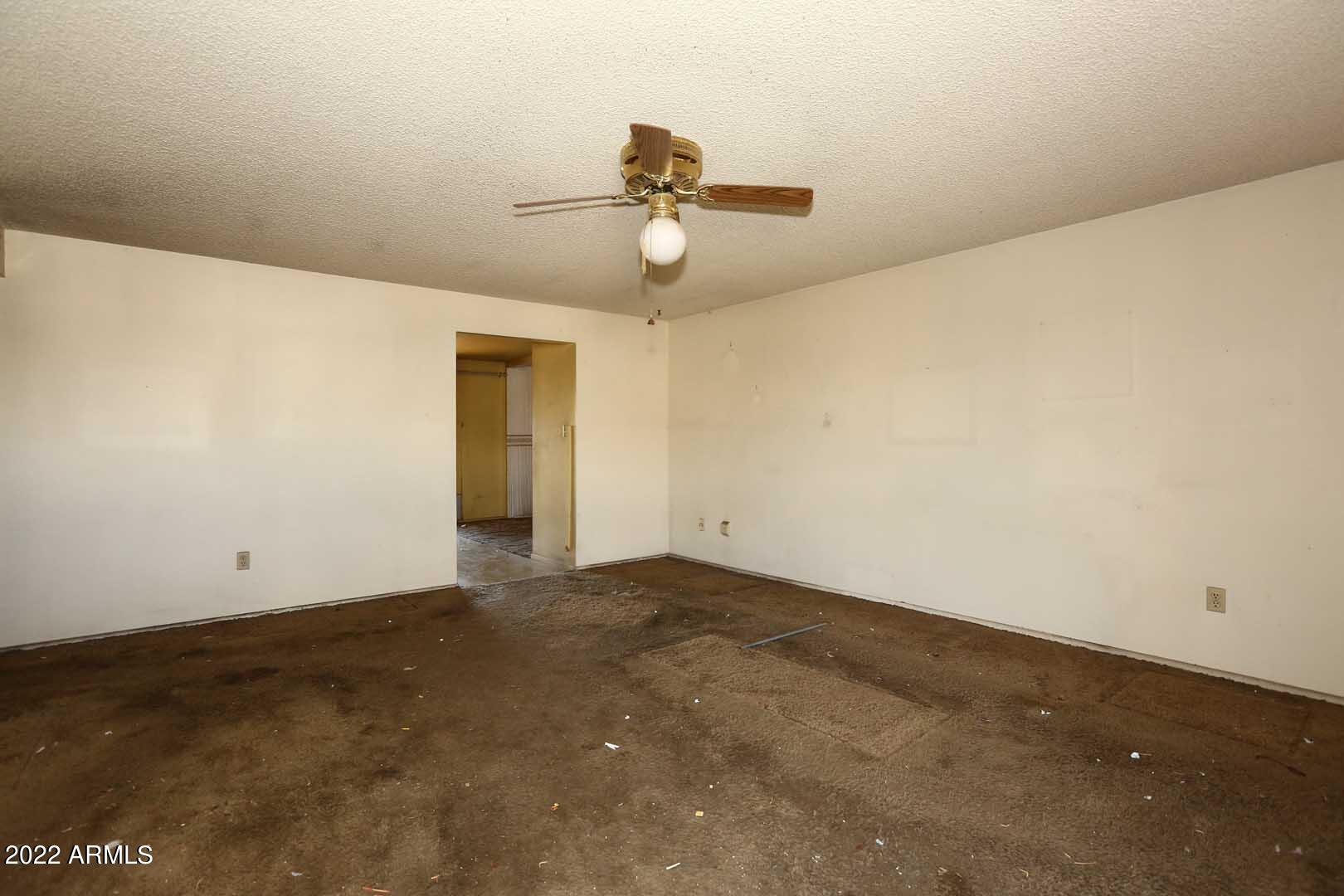 6537 W PALM Lane