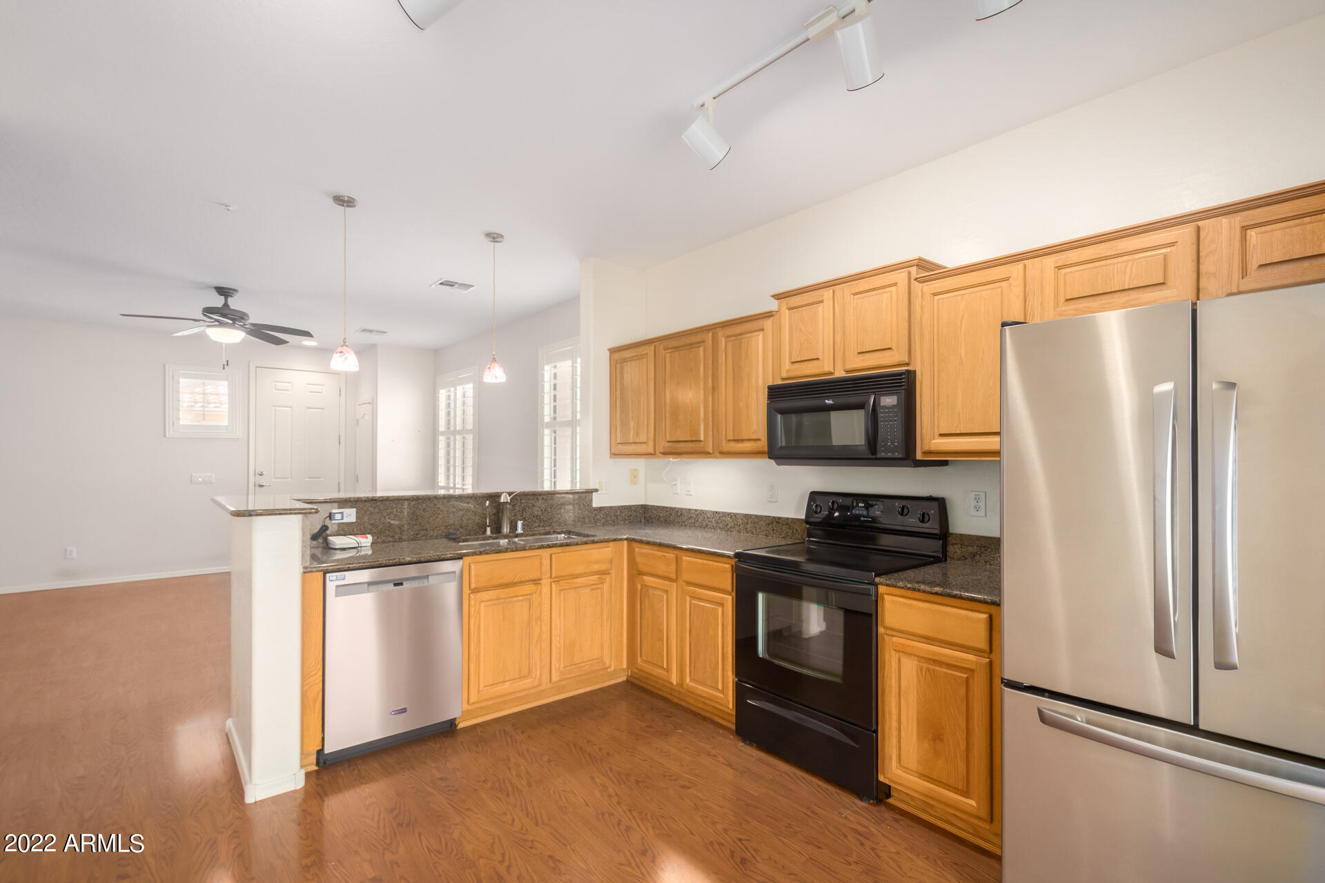 941 S COLONIAL Drive