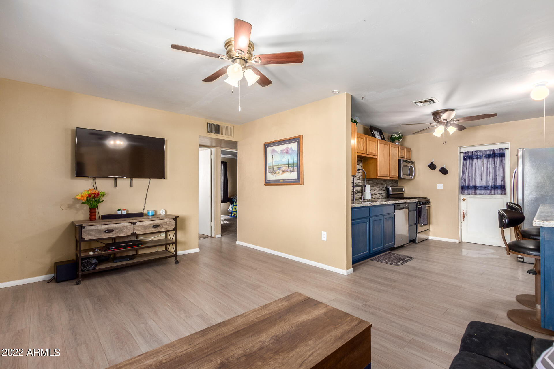 410 N 98TH Street