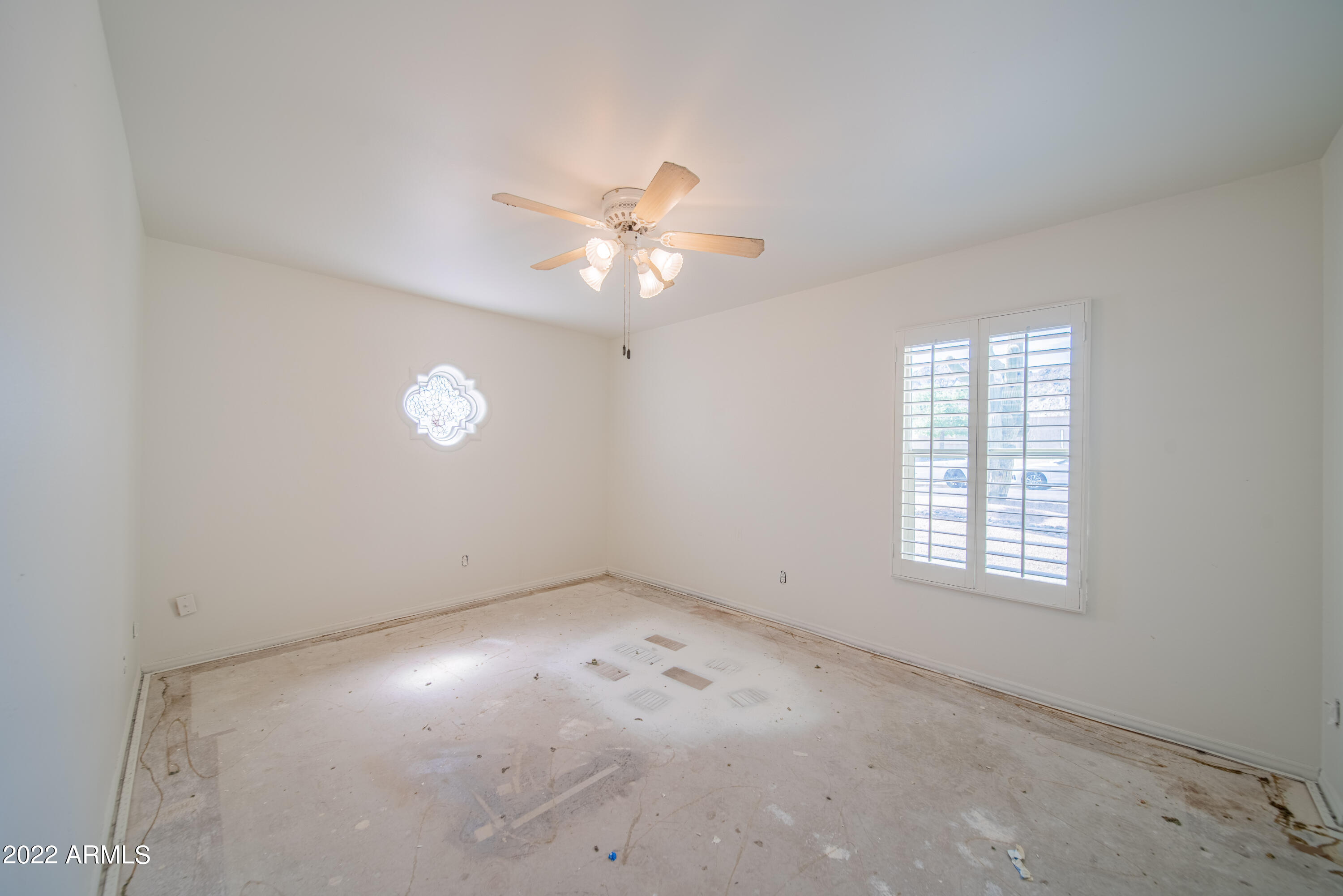 9817 N 24TH Place