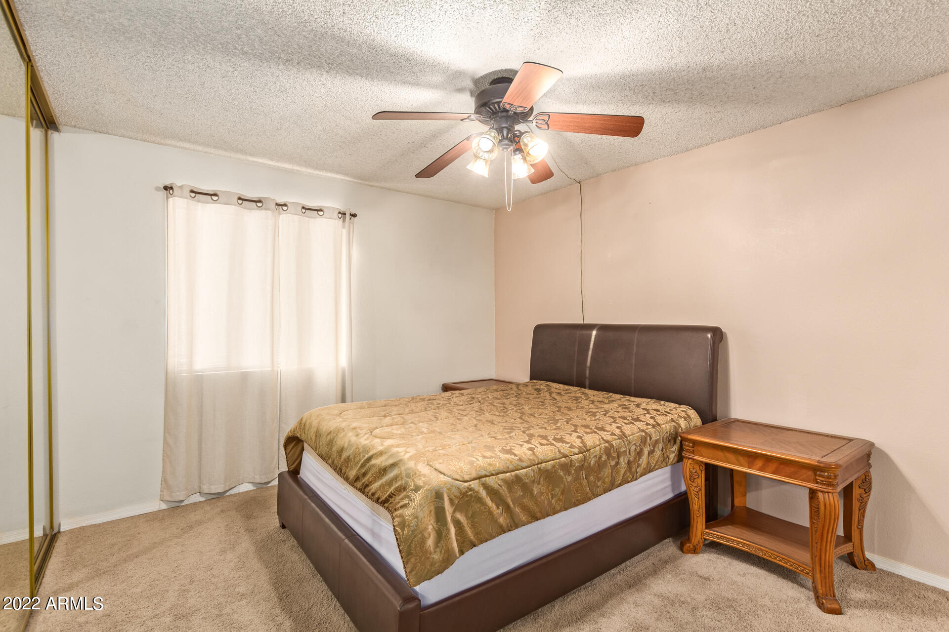 1920 W LINDNER Avenue Unit: 215