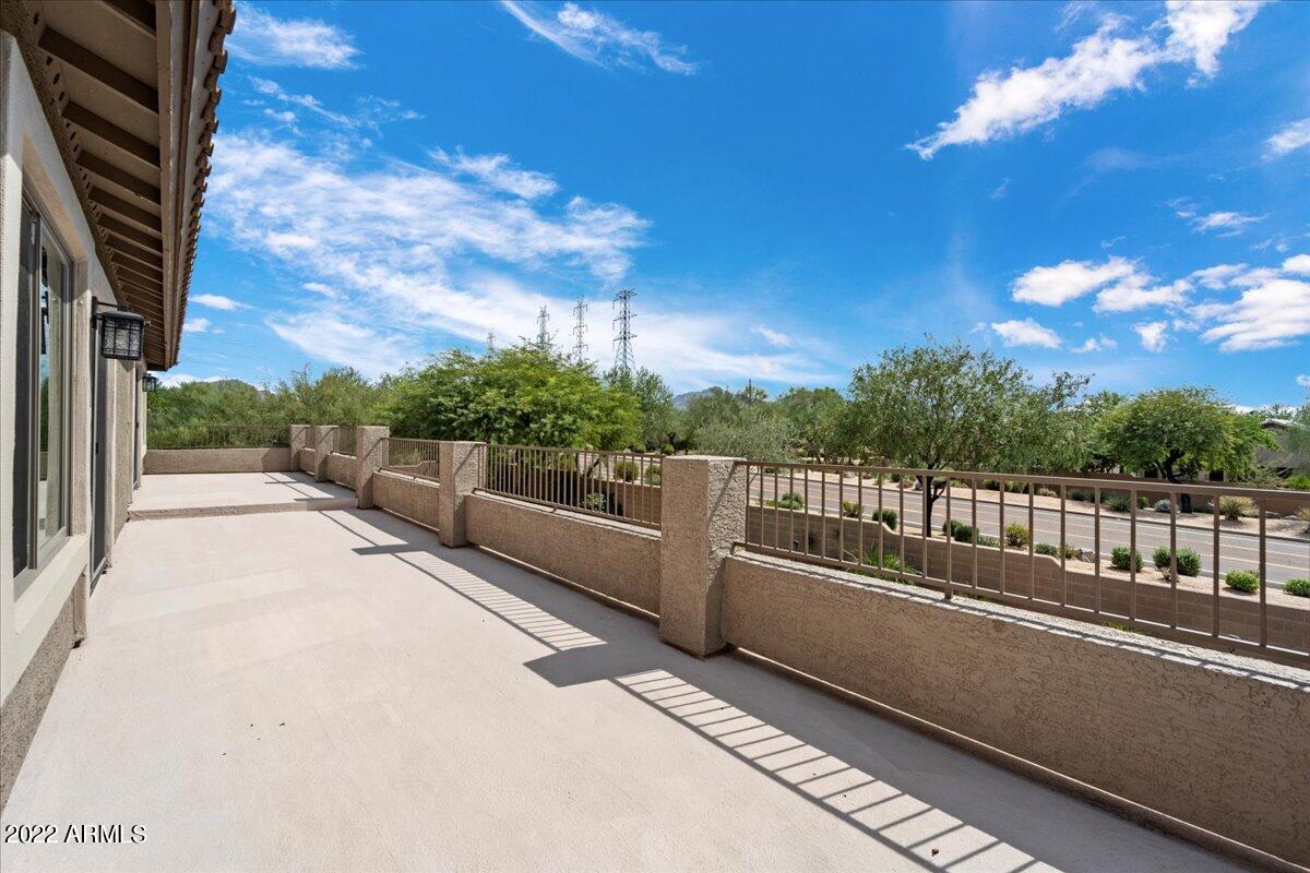 7693 E ROSE GARDEN Lane