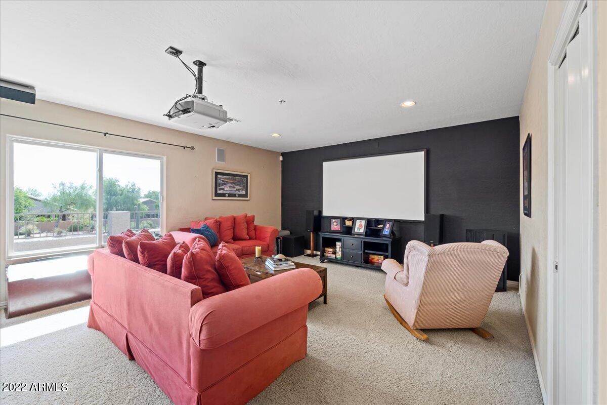 7693 E ROSE GARDEN Lane