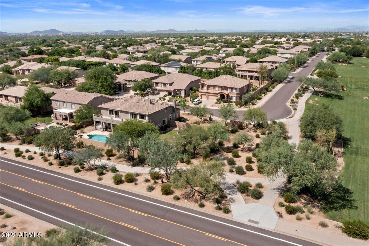7693 E ROSE GARDEN Lane