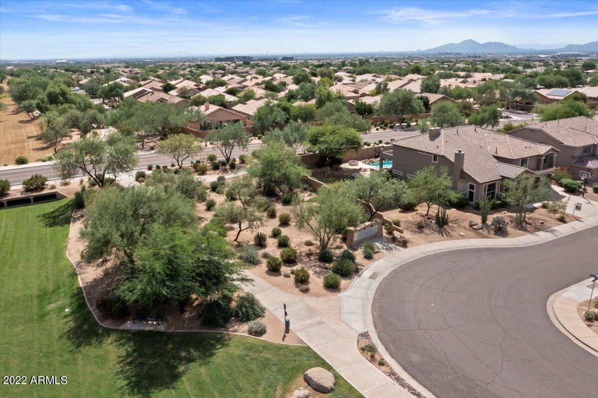 7693 E ROSE GARDEN Lane