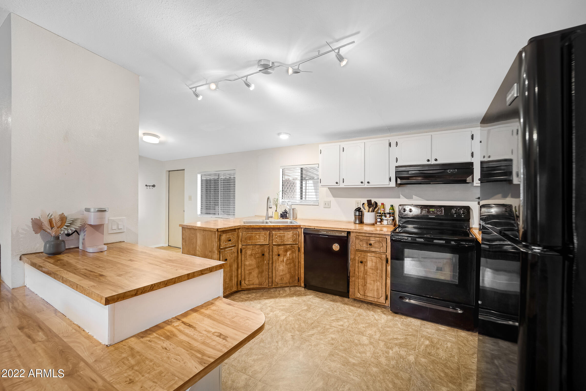 10810 N 91st Avenue Unit: 35