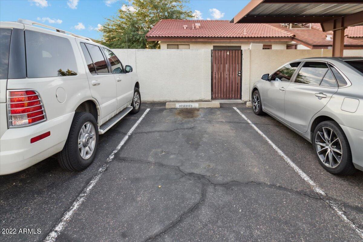 2845 E BECK Lane Unit: 3